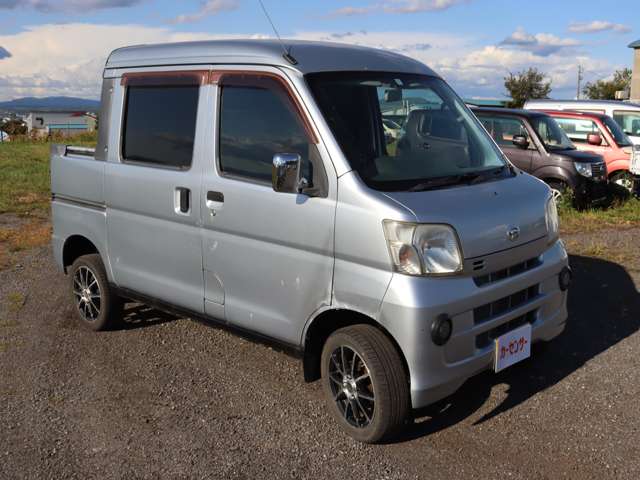 Daihatsu Hijet Deck Van 4