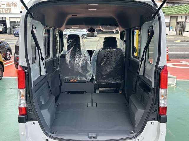 Honda N-VAN 11