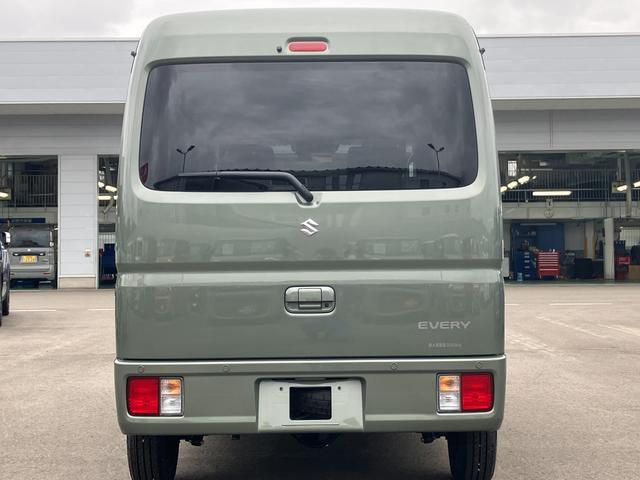 Suzuki Every 3
