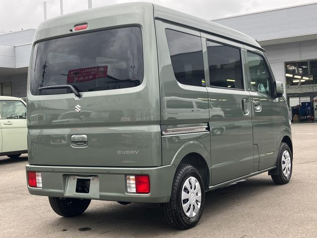 Suzuki Every 8