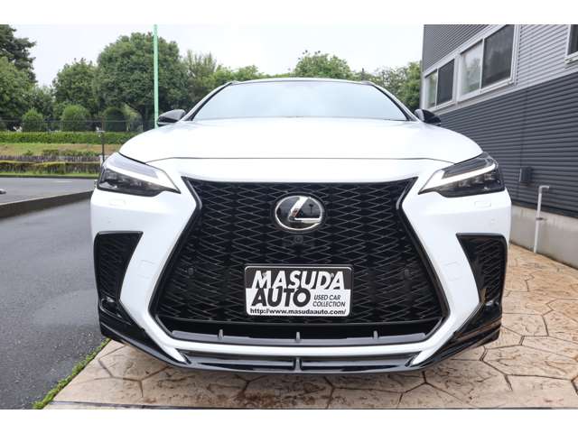 Lexus NX 2