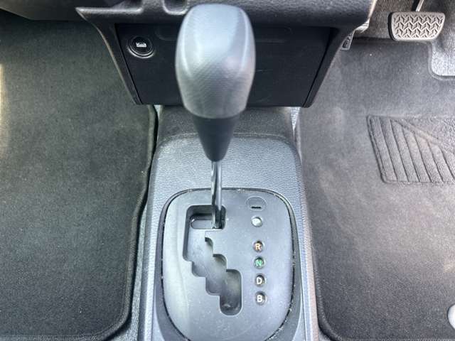 Toyota Probox Van 9