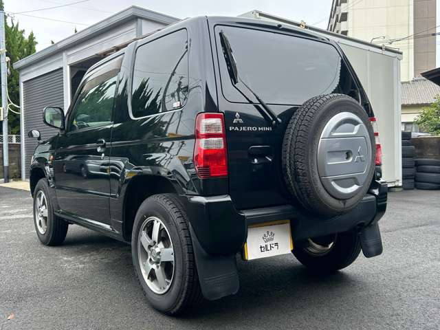 Mitsubishi Pajero Mini 5