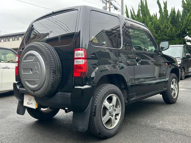 Mitsubishi Pajero Mini 9