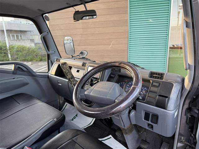 Mitsubishi Fuso Canter 6