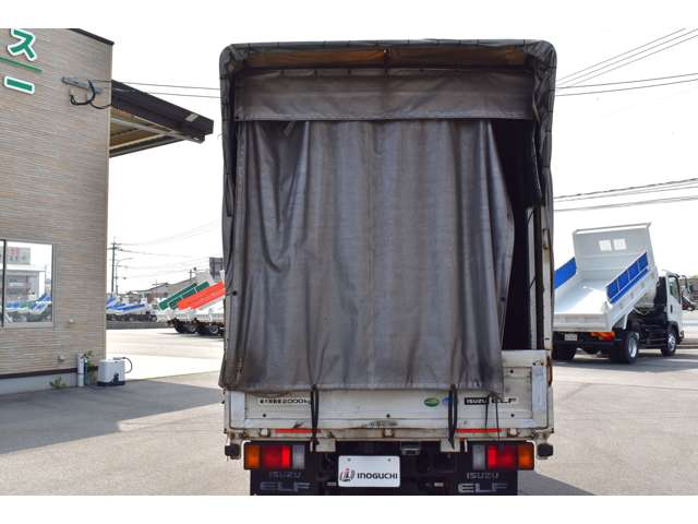 Isuzu Elf 10