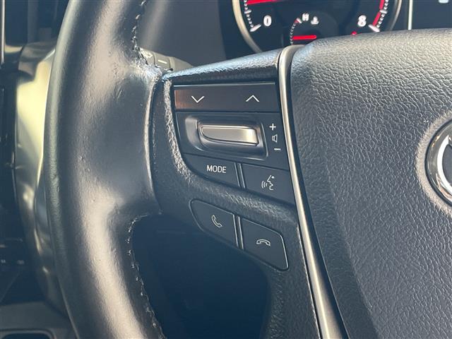 Toyota Alphard 11