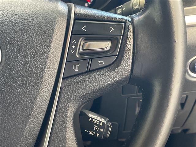 Toyota Alphard 12