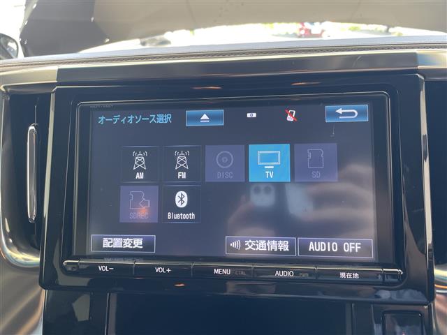 Toyota Alphard 6