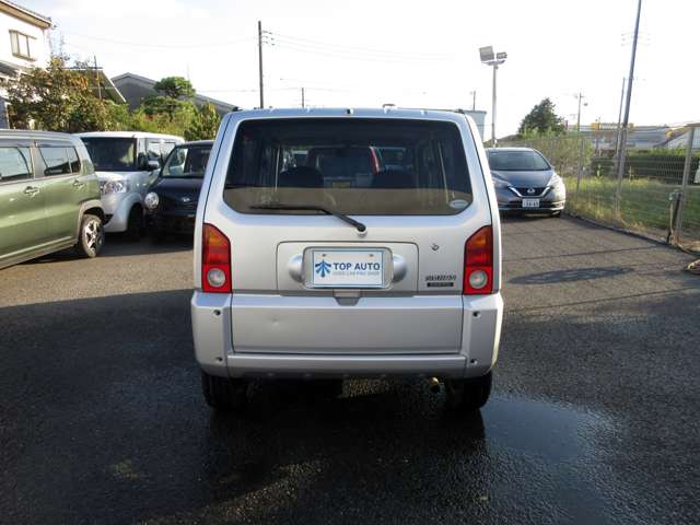 Daihatsu ネイキッド 6