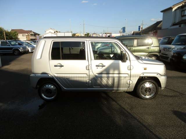 Daihatsu ネイキッド 8