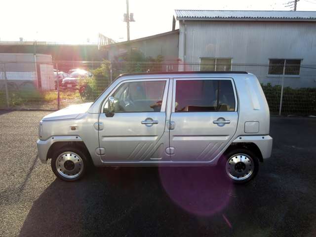 Daihatsu ネイキッド 10