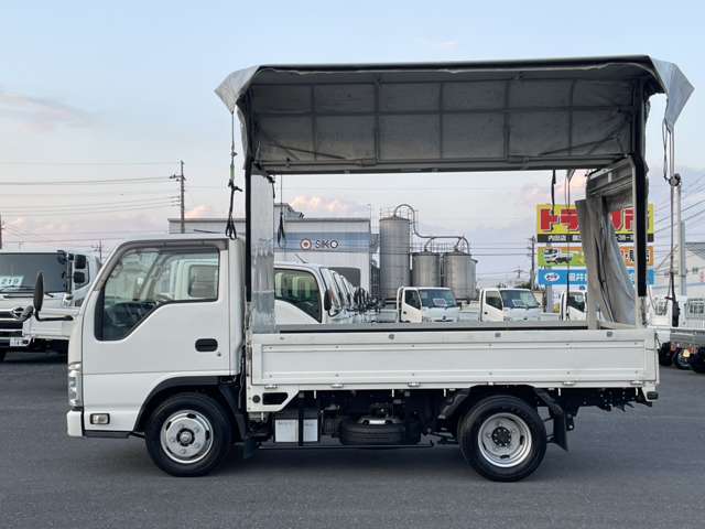 Isuzu Elf 12