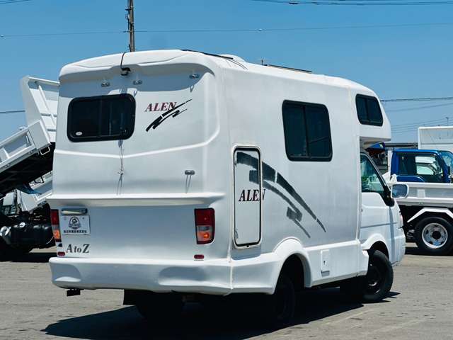 Mazda Bongo Truck 9