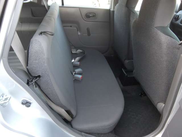 Nissan NV150 AD 4