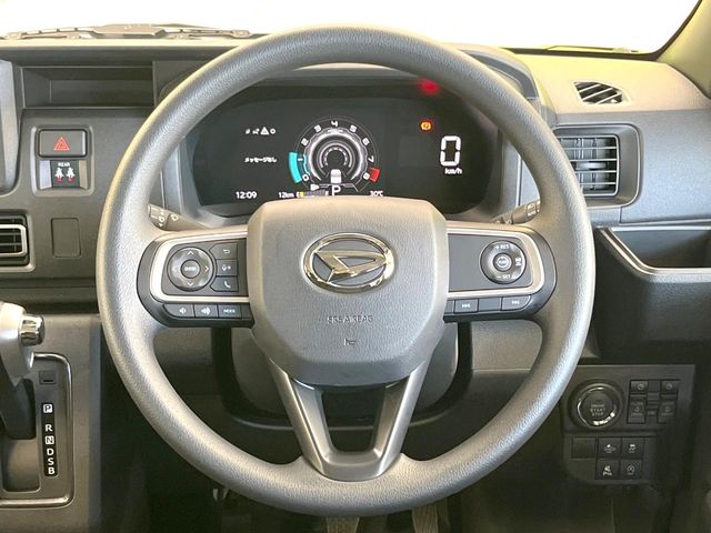 Daihatsu Atrai 11