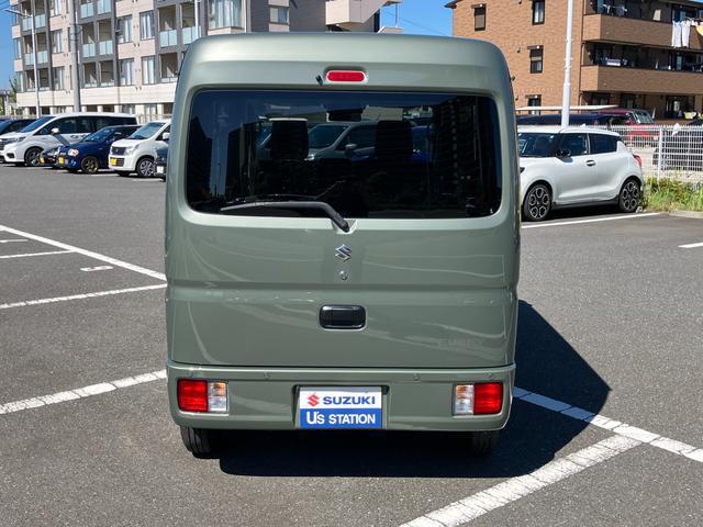 Suzuki Every 9
