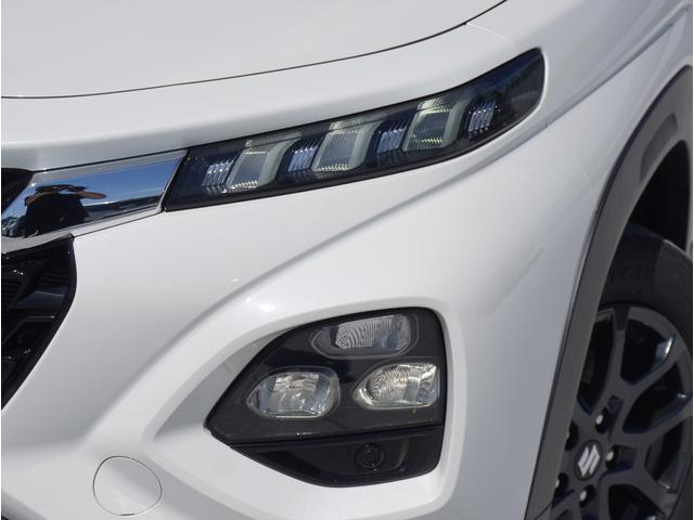 Suzuki Fronx 12