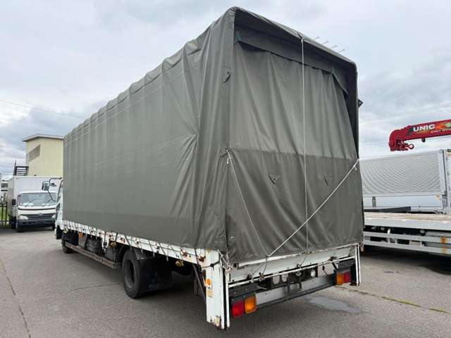 Mitsubishi Fuso Fighter 6