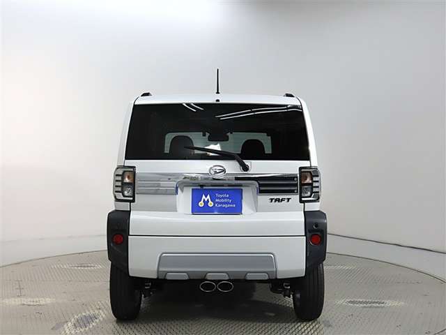 Daihatsu Taft 4