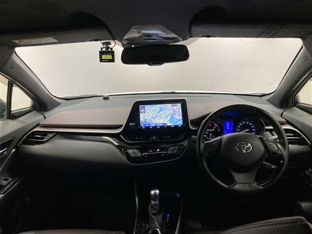 Toyota C-HR 6