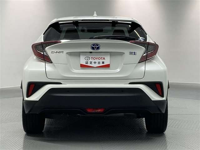 Toyota C-HR 10