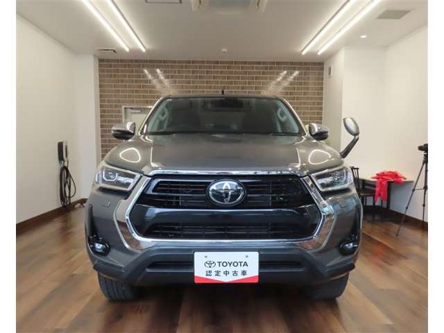 Toyota Hilux 4