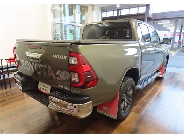 Toyota Hilux 7