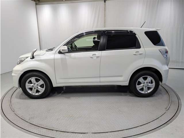 Toyota Rush 3