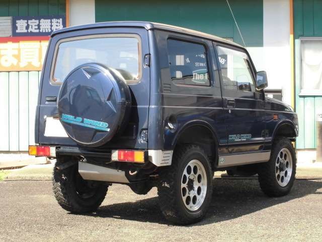 Suzuki Jimny 10