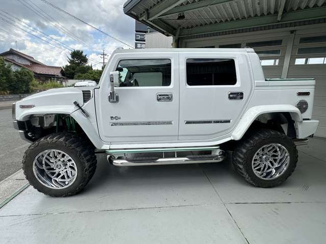 Hummer H2 4