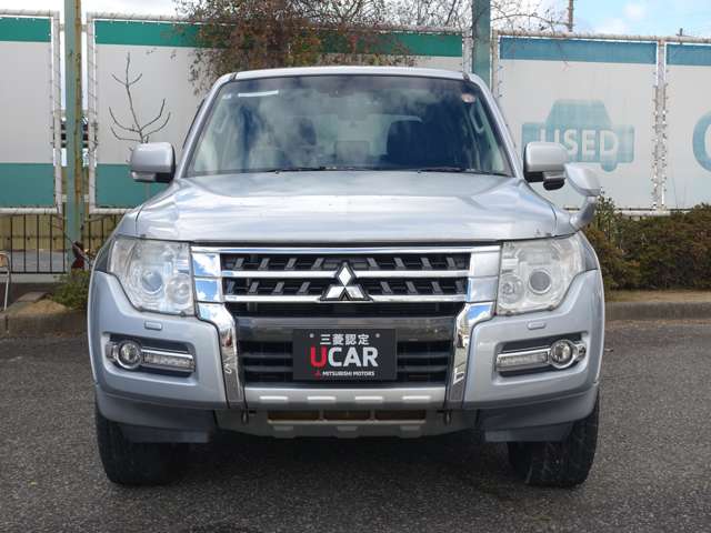 Mitsubishi Pajero 5