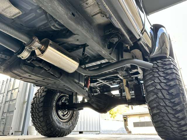 Toyota Hilux 11