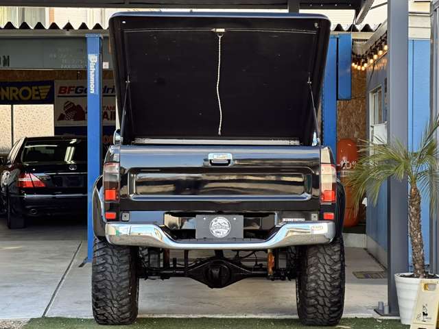 Toyota Hilux 6