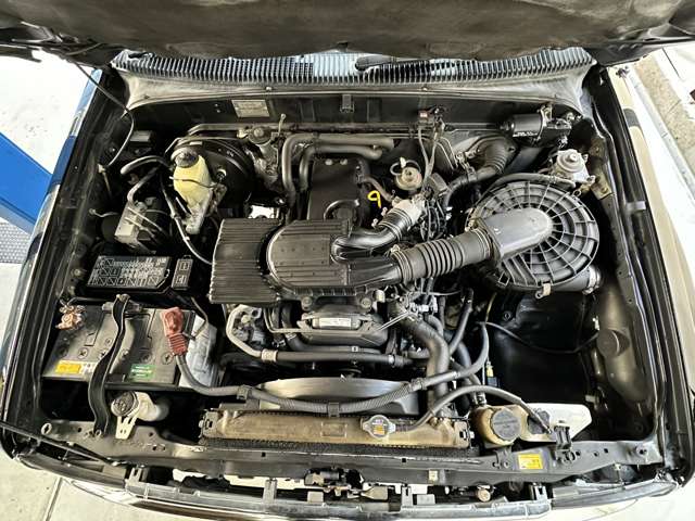 Toyota Hilux 9