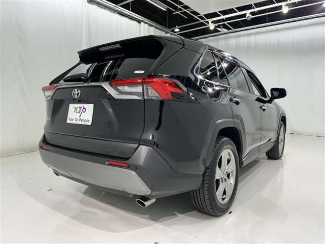 Toyota RAV4 7