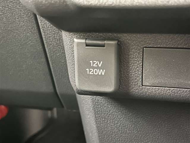 Daihatsu Hijet Deck Van 12
