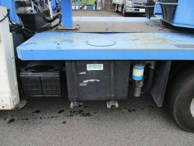 Isuzu Elf 11