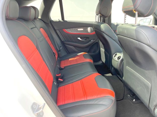 Mercedes-Benz GLC 10