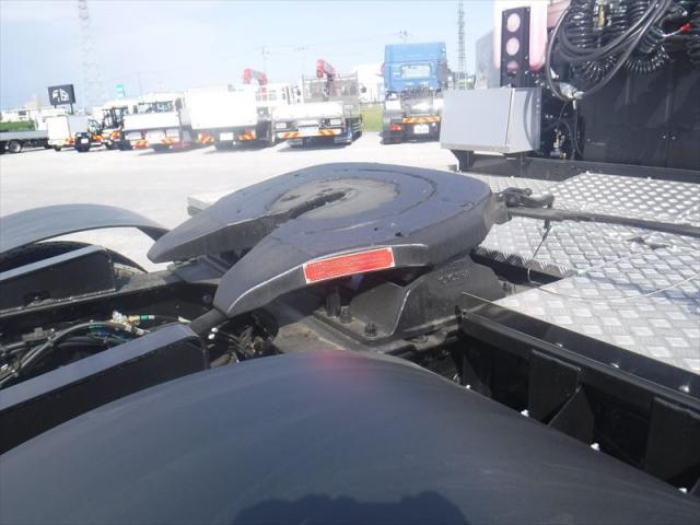 Mitsubishi Fuso Super Great 12