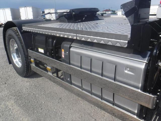 Mitsubishi Fuso Super Great 7