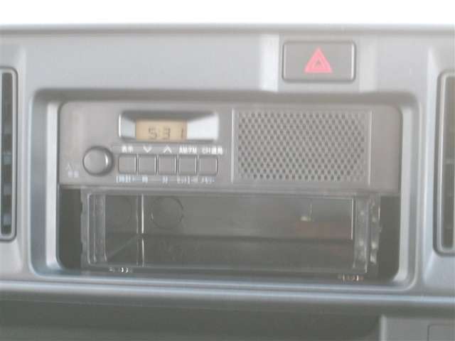 Daihatsu Hijet Cargo 3
