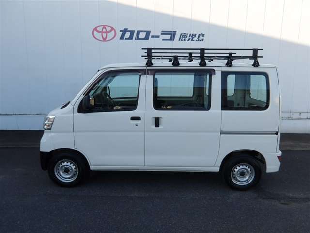 Daihatsu Hijet Cargo 8