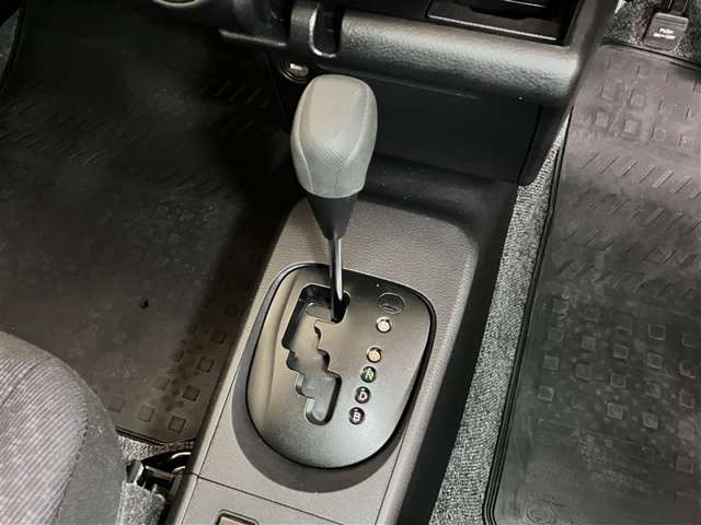 Toyota Probox Van 12
