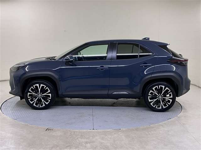 Toyota Yaris Cross 4