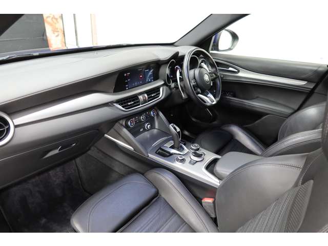 Alfa Romeo Stelvio 3
