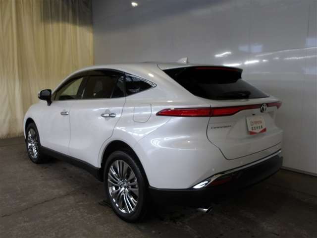 Toyota Harrier 3