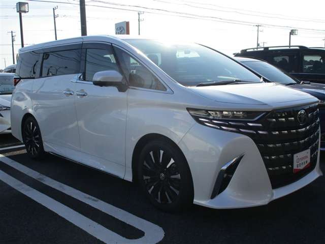 Toyota Alphard 10