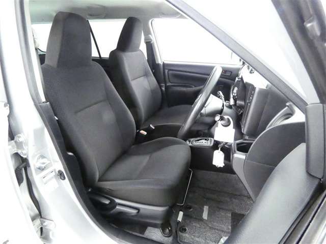Toyota Succeed Van 12
