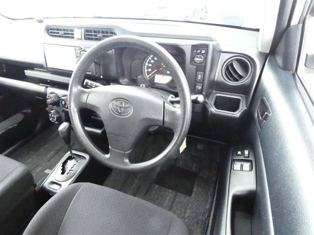 Toyota Succeed Van 2